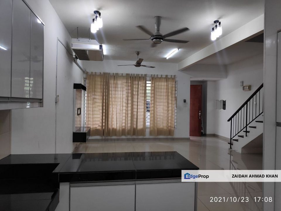  🔥🔥With Kitchen Cabinet  🟢 Double Storey Semenyih Parkland For Sale 🔥🔥, Selangor, Semenyih