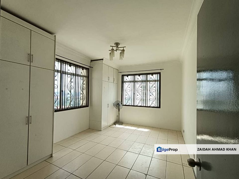  🔥 Fully Furnished🔥 Balcony facing Swimming Pool View 🔥 Platinum Hill PV5 Setapak For Sale, Kuala Lumpur, Setapak