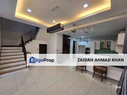 RENOVATED 3 STOREY SEMI DETACH HOUSE TAMAN TROPIKA 2 SUNGAI TANGKAS BANGI for sale, Selangor, Kajang