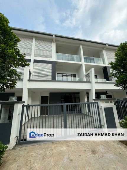 Avens Residence Terrace 2.5 storey Southville City for rent, Selangor, Bangi