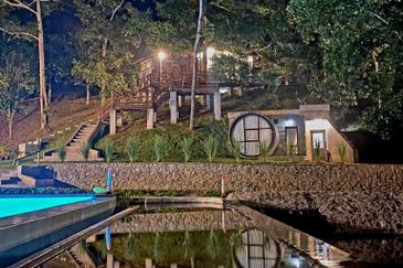 Staycation Resort Negeri Sembilan For Sale in Jelebu with more than 50+ Durian Tree