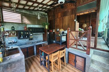 Staycation Resort Negeri Sembilan For Sale in Jelebu with more than 50+ Durian Tree