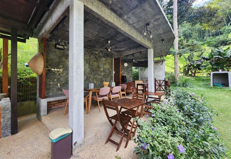 Staycation Resort Negeri Sembilan For Sale in Jelebu with more than 50+ Durian Tree