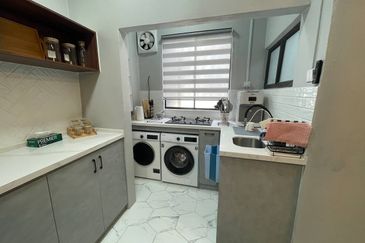 Taman Lembah Maju 600 Apartment