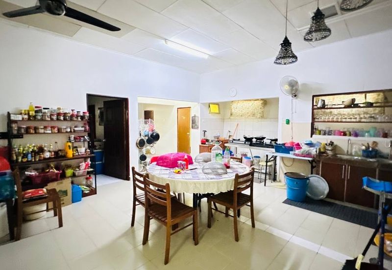 Kampung Melayu Subang