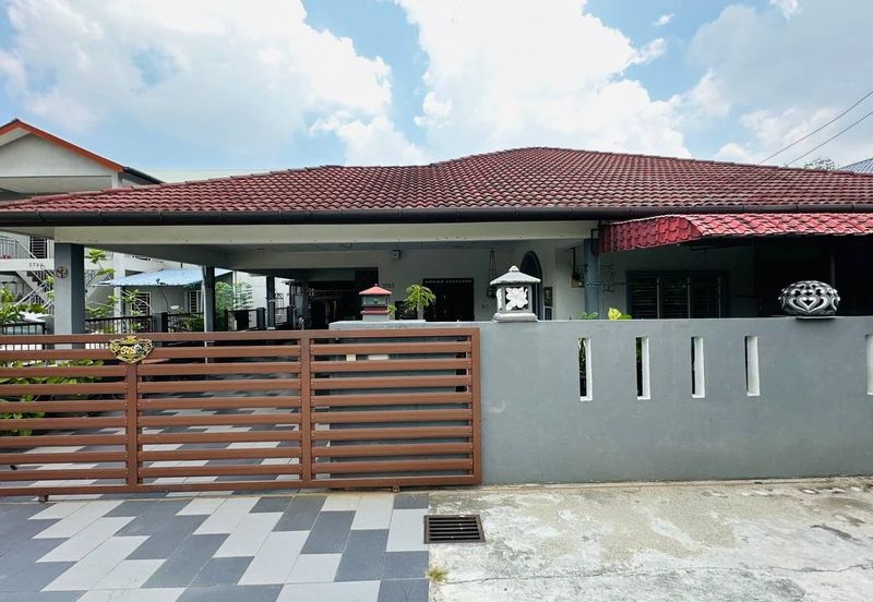 Kampung Melayu Subang