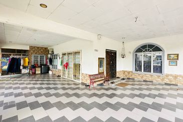 Kampung Melayu Subang