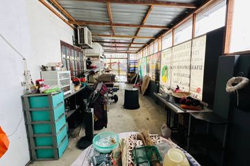 Kampung Melayu Subang