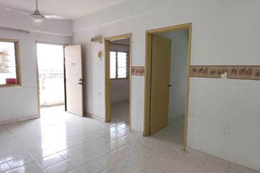 Bandar Tasik Selatan Low Cost Flat