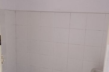 Bandar Tasik Selatan Low Cost Flat