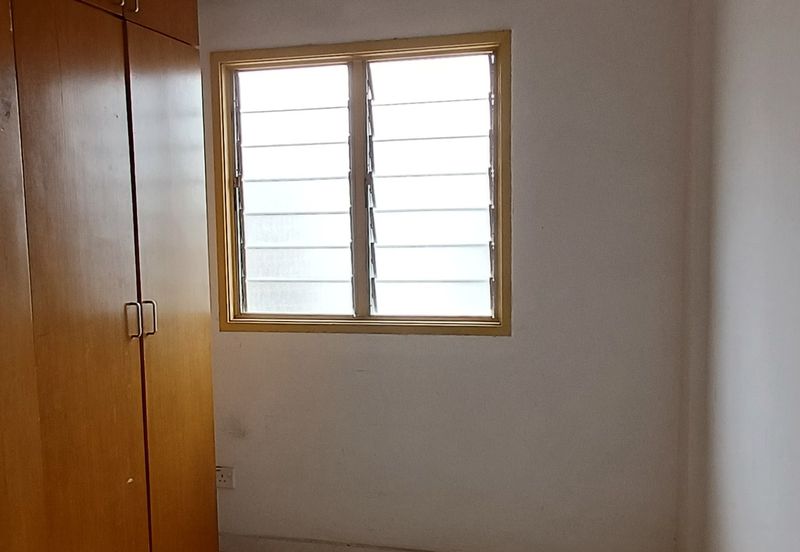 Bandar Tasik Selatan Low Cost Flat