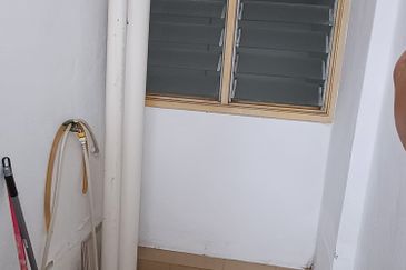 Bandar Tasik Selatan Low Cost Flat