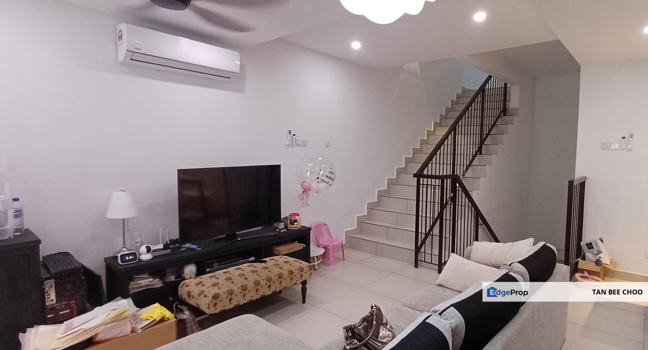 Partly Furnished Double Storey House @ Meranti Residensi, Pulau Meranti, Bukit Puchong, Puchong for Sale, Selangor, Puchong South