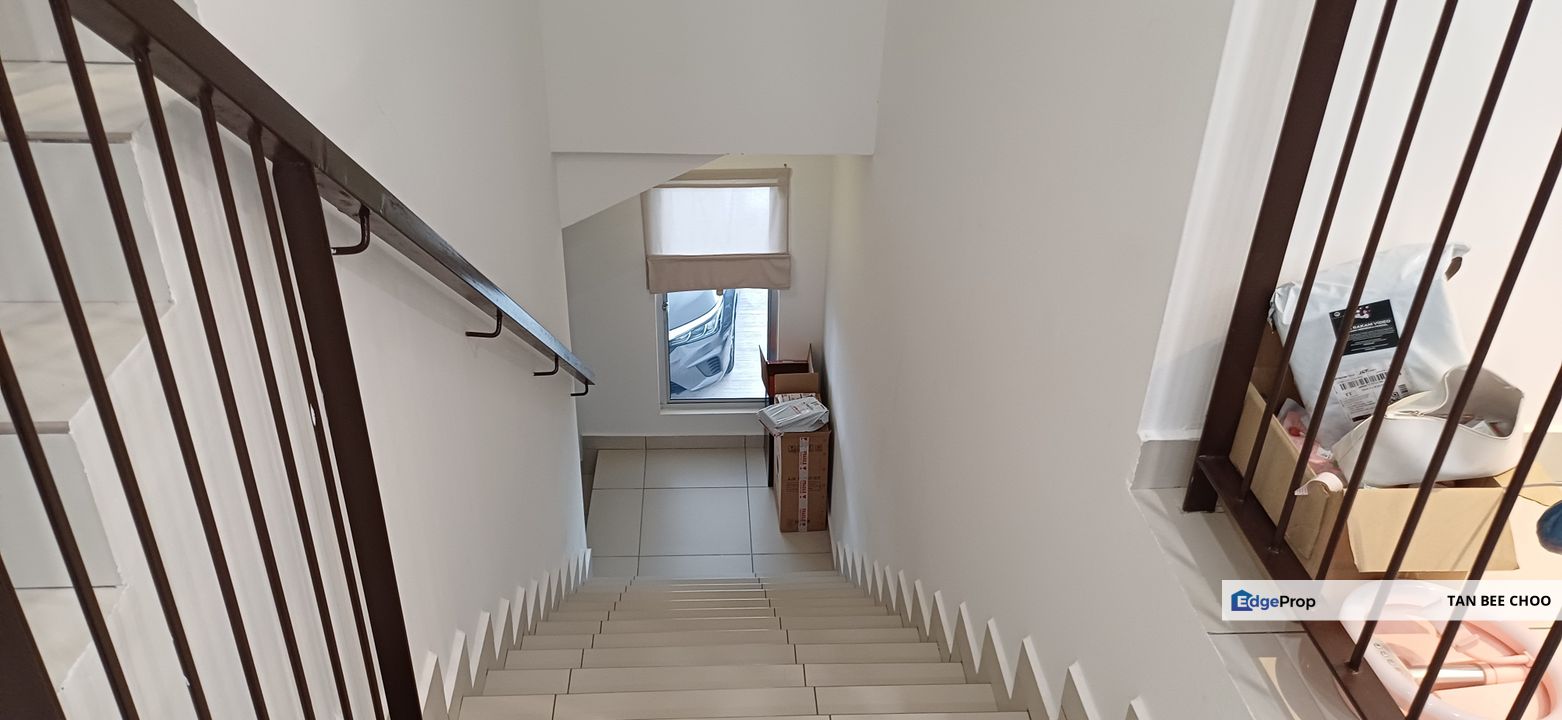 Partly Furnished Double Storey House @ Meranti Residensi, Pulau Meranti, Bukit Puchong, Puchong for Sale, Selangor, Puchong South