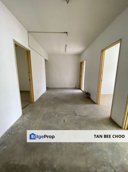 Pangsapuri Angsana Low Cost Flat @ Bandar Bukit Puchong 2 for Sale (1st Floor), Selangor, Puchong South
