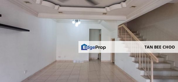 Fully Extended Freehold Bandar Bukit Puchong Double Storey Terrace, Selangor, Puchong