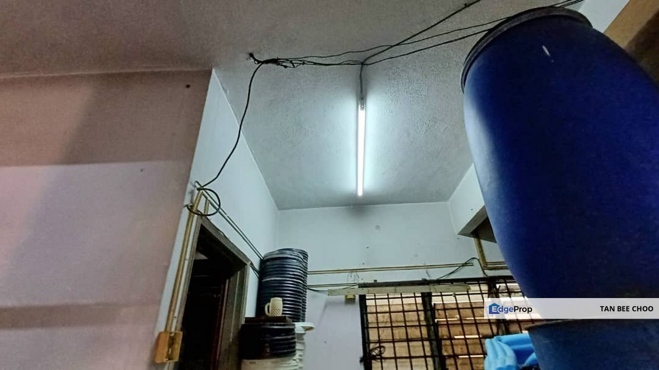 Kedai Tingkat Bawah di Taman Medan, Jalan Medan 32, PJ, Petaling Jaya untuk Dijual, Selangor, Petaling Jaya