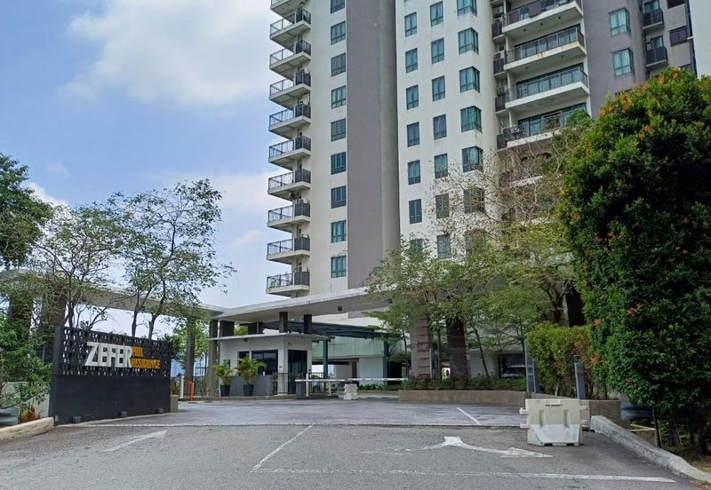 Zefer Hill Residence