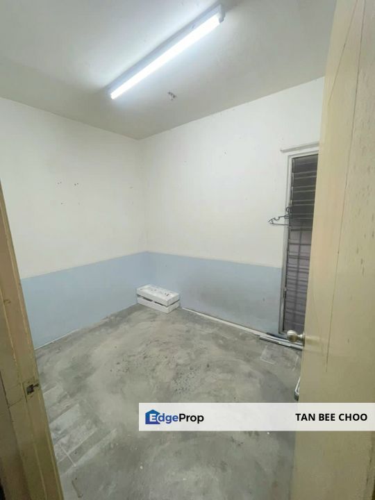 [Tingkat 1 Lot Tepi] Pangsapuri Angsana Low Cost Flat @ Bandar Bukit Puchong 2 untuk Dijuall, Selangor, Puchong South