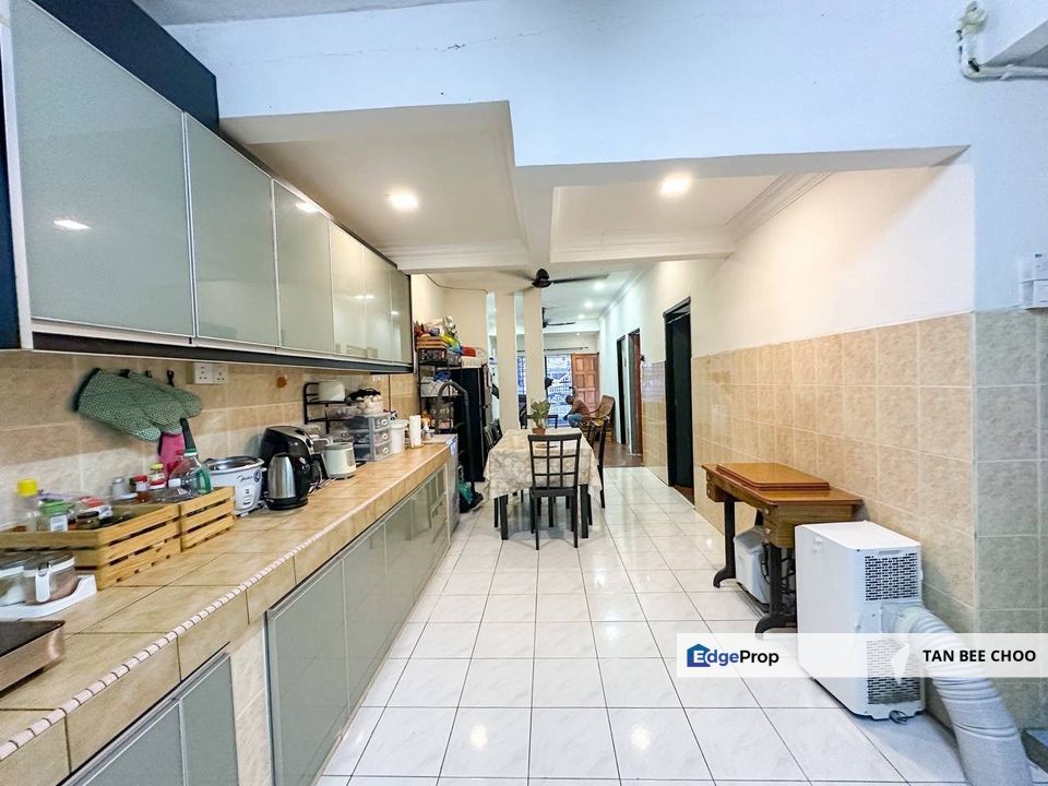 Fully Renovated & Extended Single Storey Terrace-Taman Desa Ayer Hitam, Puchong, Selangor, Puchong