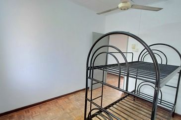 Taman Kinrara Seksyen 4