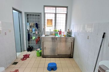 Taman Kinrara Seksyen 4