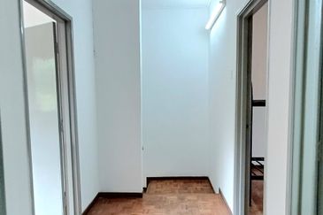 Taman Kinrara Seksyen 4