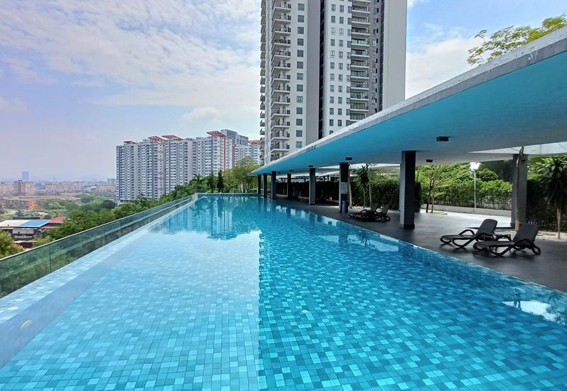 Zefer Hill Residence