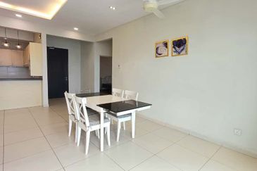 Zefer Hill Residence