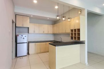 Zefer Hill Residence