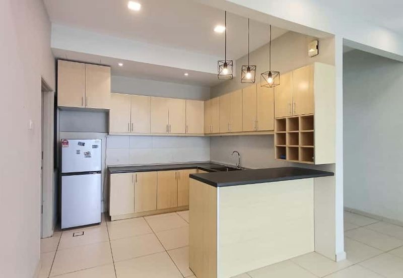 Zefer Hill Residence