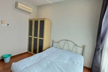 Zefer Hill Residence