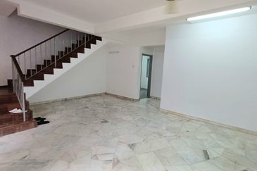 Taman Kinrara Seksyen 4