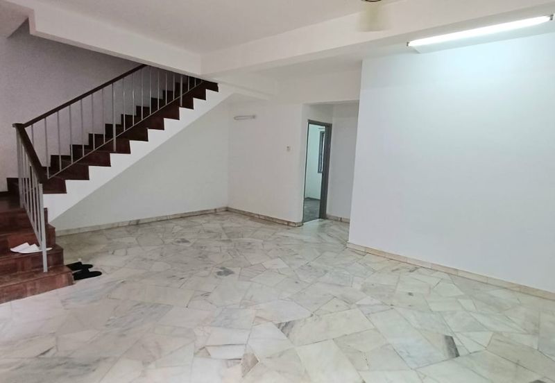 Taman Kinrara Seksyen 4