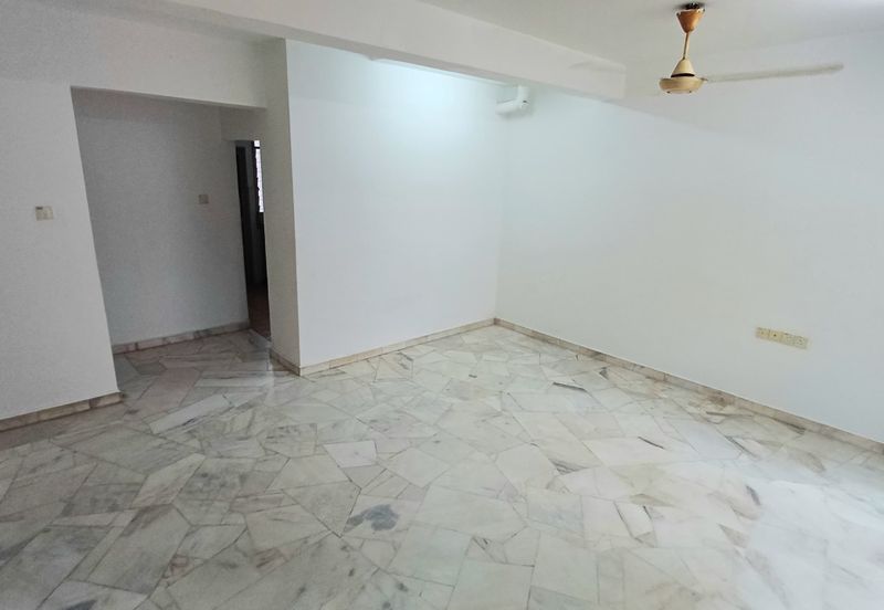 Taman Kinrara Seksyen 4