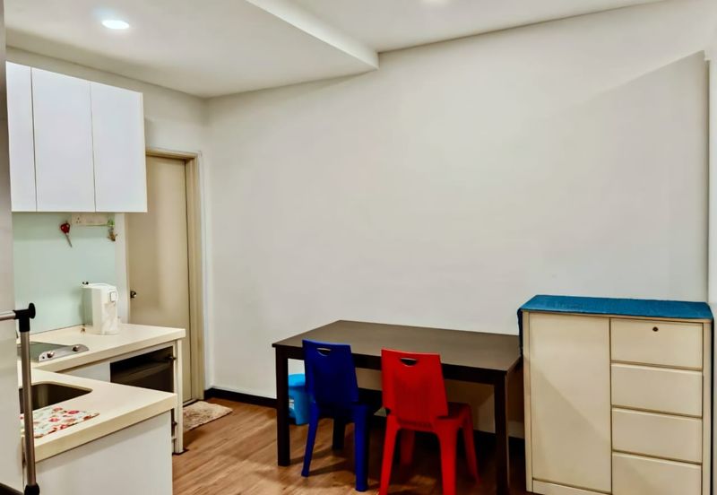 Zefer Hill Residence