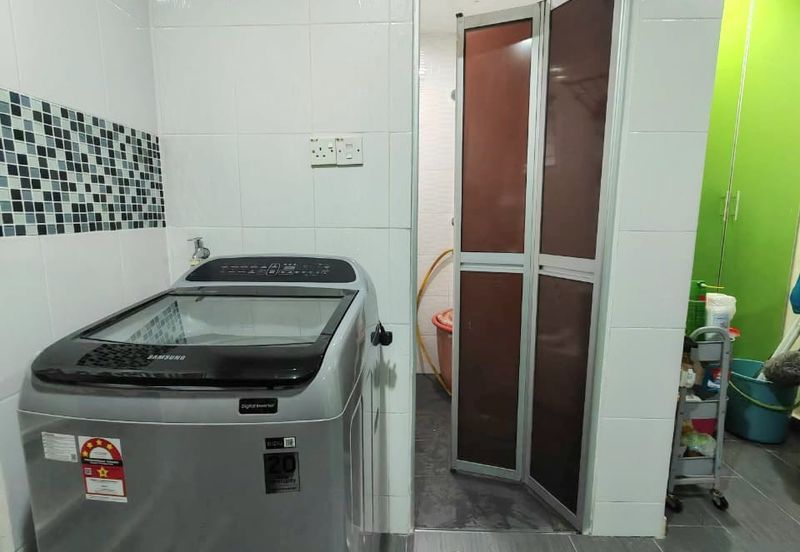 Taman Kinrara Seksyen 5