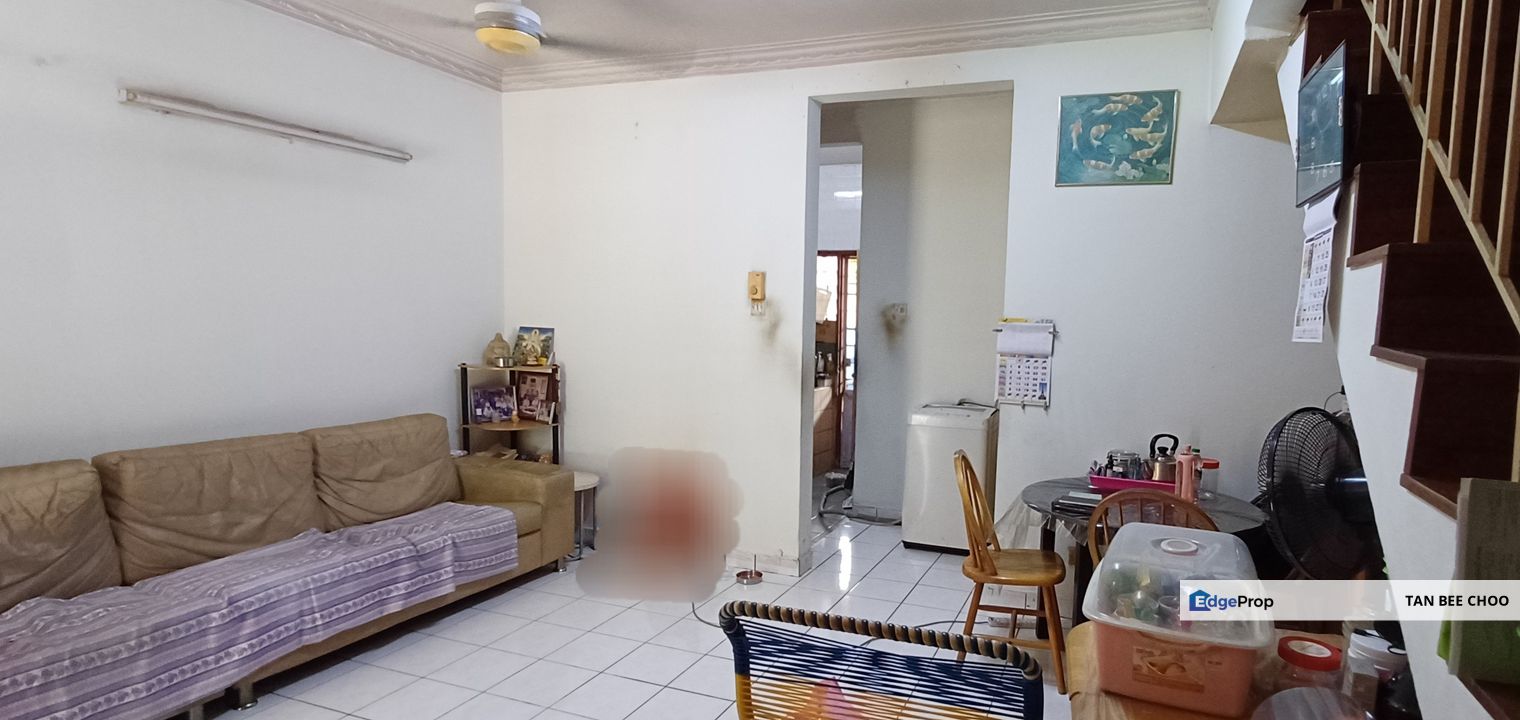 [Facing Open] Double Storey Terrace @ Taman Puchong Utama for Sale, Selangor, Puchong