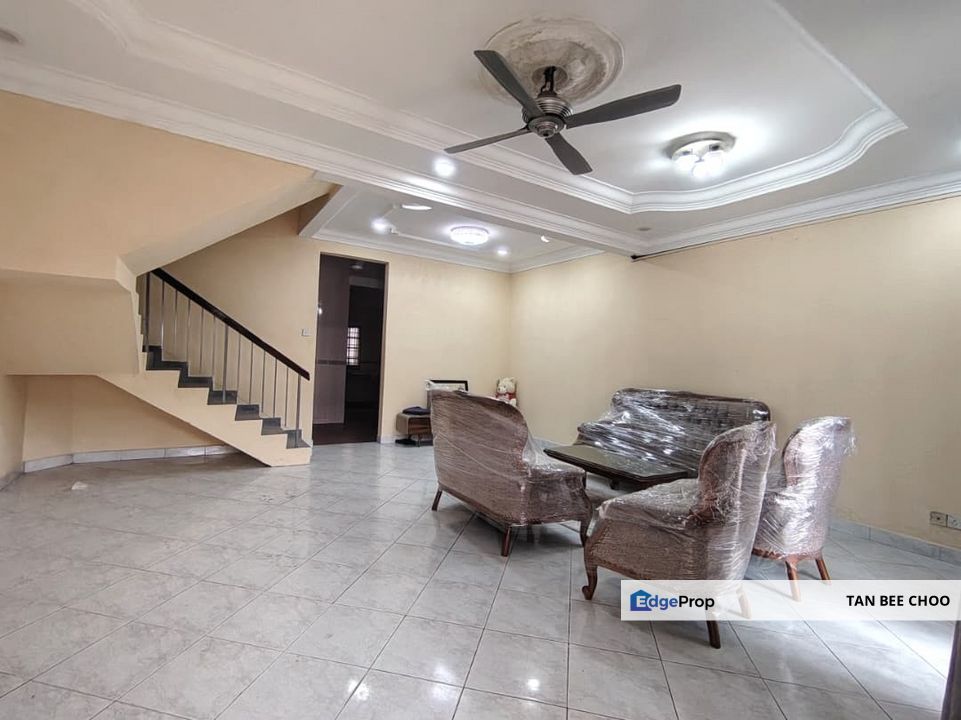 [Walking distance to LRT station] Taman Puchong Prima Freehold Double Storey Terrace, Selangor, Puchong