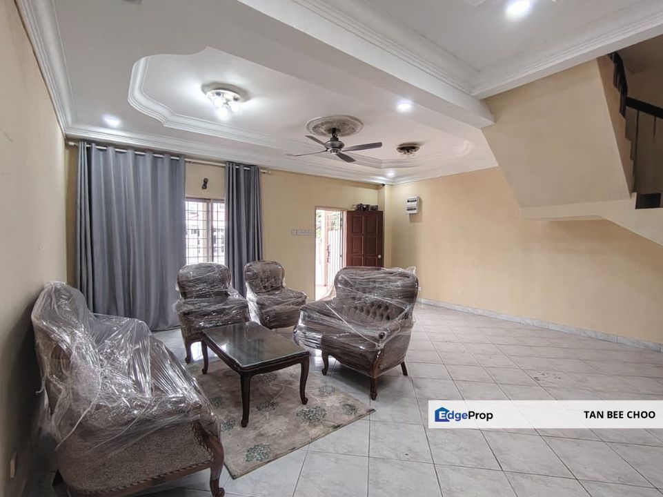[Walking distance to LRT station] Taman Puchong Prima Freehold Double Storey Terrace, Selangor, Puchong