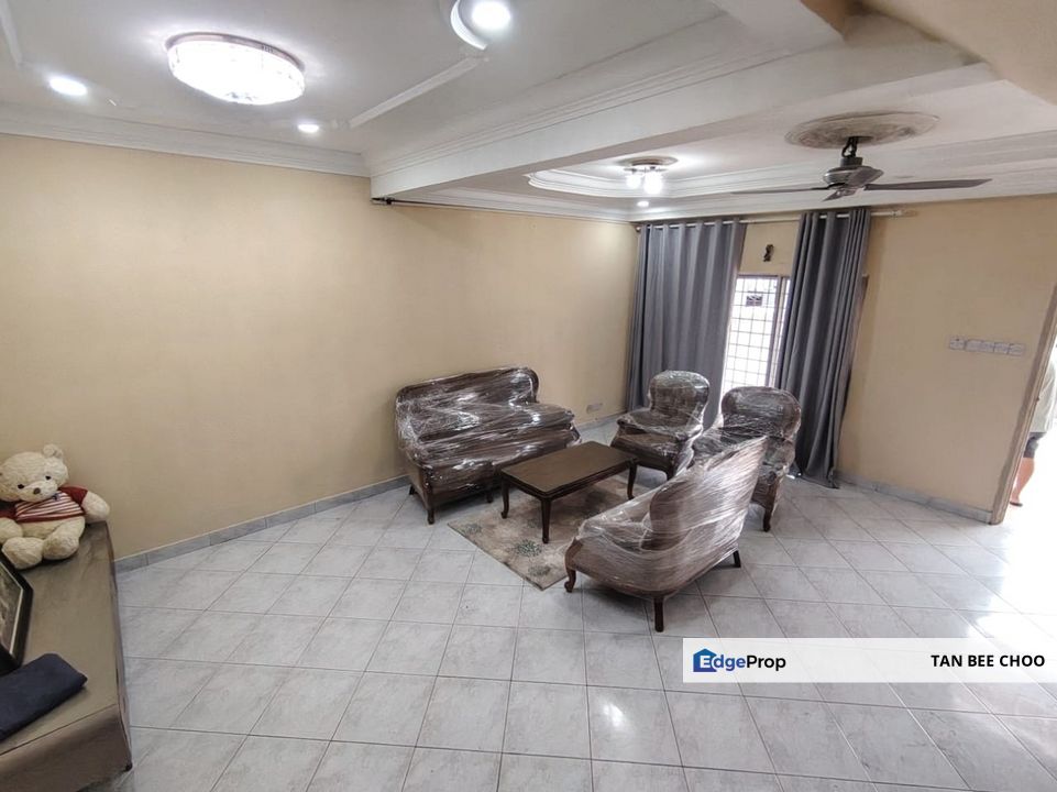 [Walking distance to LRT station] Taman Puchong Prima Freehold Double Storey Terrace, Selangor, Puchong