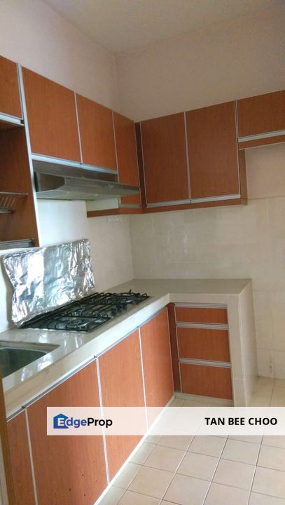 Bandar Bukit Puchong 2, Baiduri Courts Apartment for Sale, Selangor, Puchong