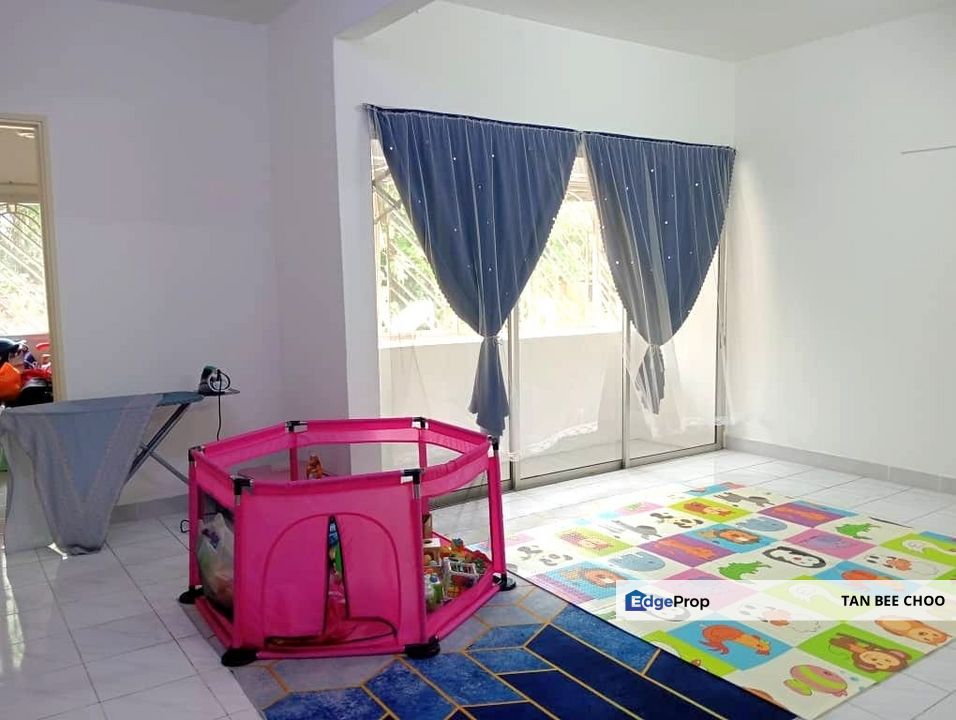 Puchong Sri Cempaka Apartment, Bandar Puchong Jaya, Facing Green Area, Selangor, Puchong