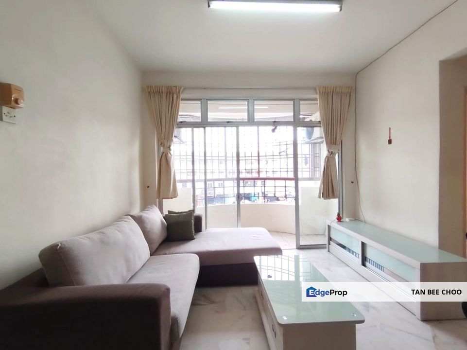 Fully Furnished Kiambang Apartment, Taman Putra Perdana, Puchong [Well Maintained Condition], Selangor, Puchong