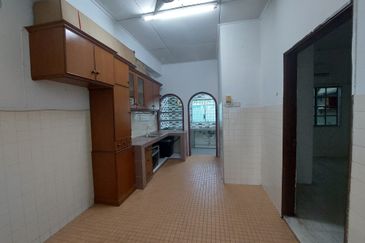 Taman Kinrara Seksyen 1