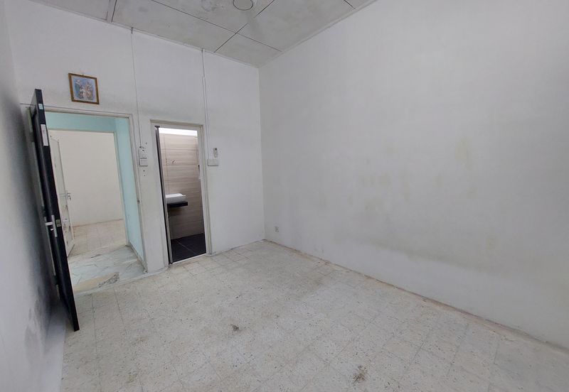 Taman Kinrara Seksyen 1