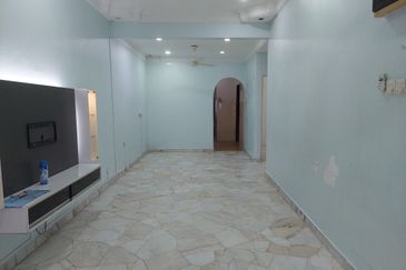 Taman Kinrara Seksyen 1