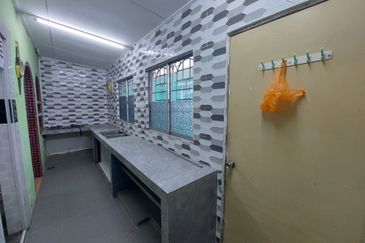 Taman Kinrara Seksyen 1