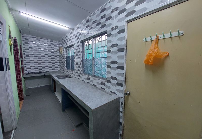 Taman Kinrara Seksyen 1