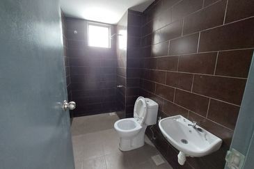 Rumah Selangorku Pangsapuri Bukit Suria, Sungai Long